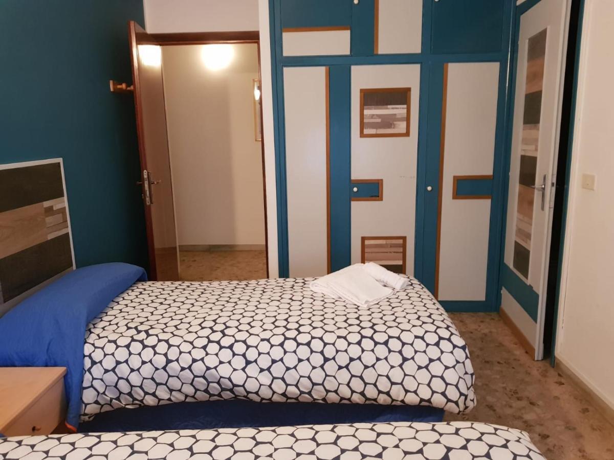 Hotel La Torre Cogoleto Buitenkant foto